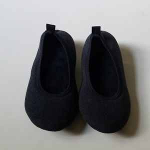 Isotoner Shoes - Isotoner Gray Slippers Never Worn Isotoner Shoes - Isotoner Gray Slippers Never Worn